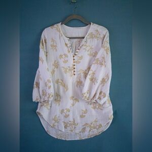Gauzy embroidered blouse